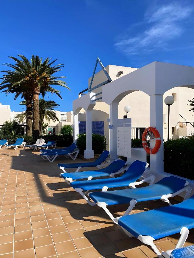 Red Hibiscus Corralejo Irent Fuerteventura Apartamento Exterior foto